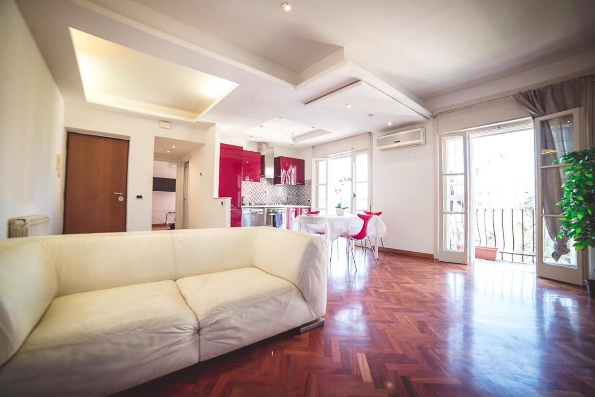 Appartamento Gaudi Lido di Ostia Exteriör bild